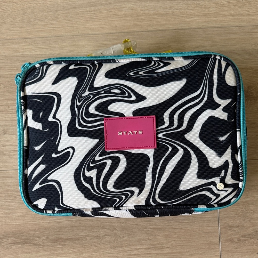 STATE Black and White Swirl lunch box